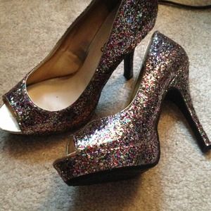 Sparkly Heels NWOT