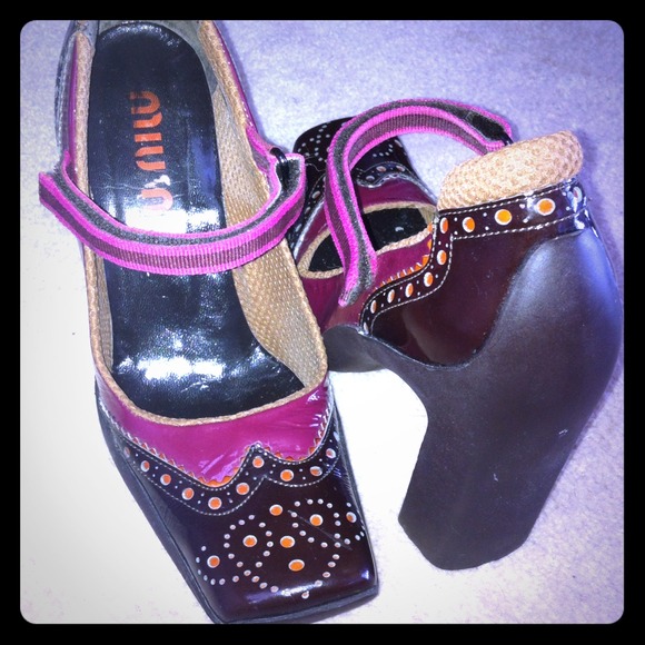 💥Reduced💥Magnificent Miu Miu!