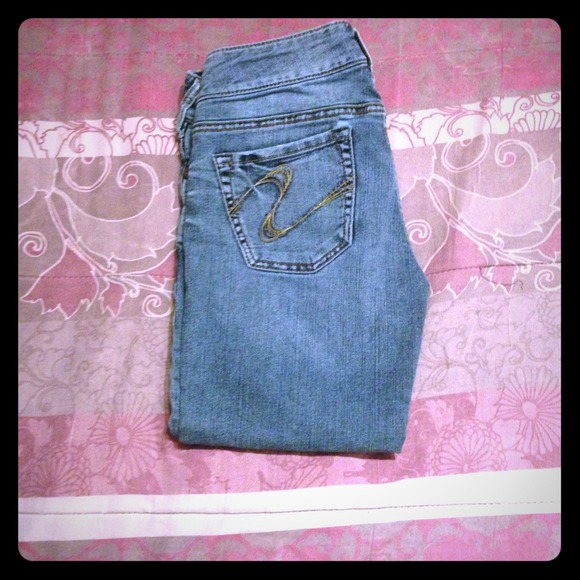 Silver Jean Capris! Size 28