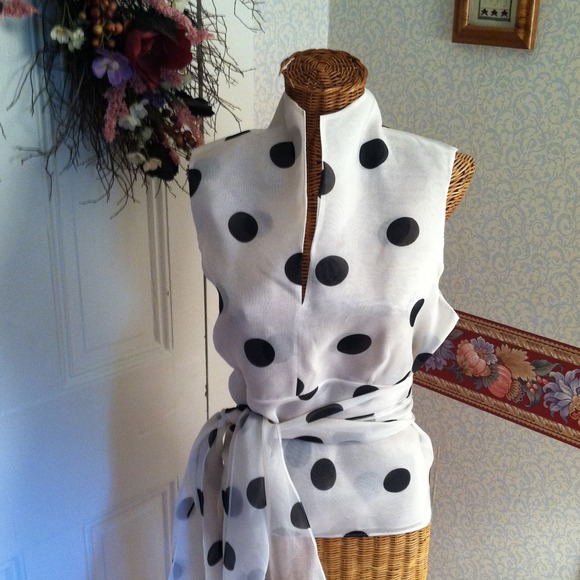 Talbots Tops - 🌼Reserved for @flad🌼NWOT Silk Talbots Blouse