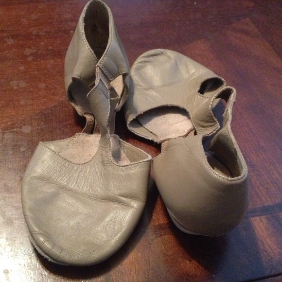 Dance shoes