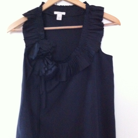 🎉HP🎉 Jcrew black sleeveless blouse