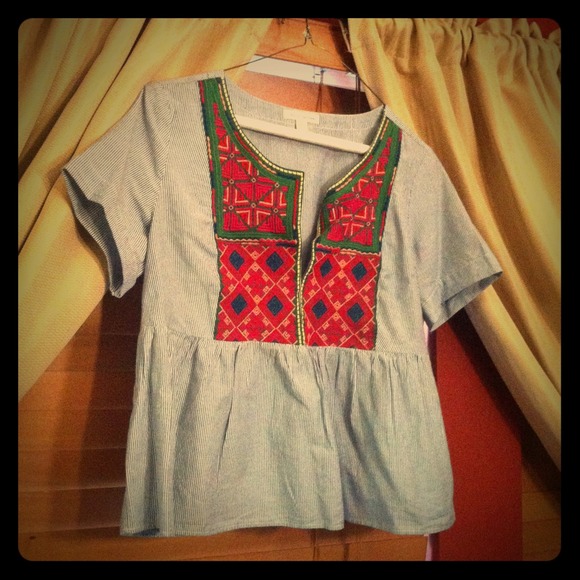REDUCED!! Boho chic topTAKE AN ADDITIONAL 50% OFF!