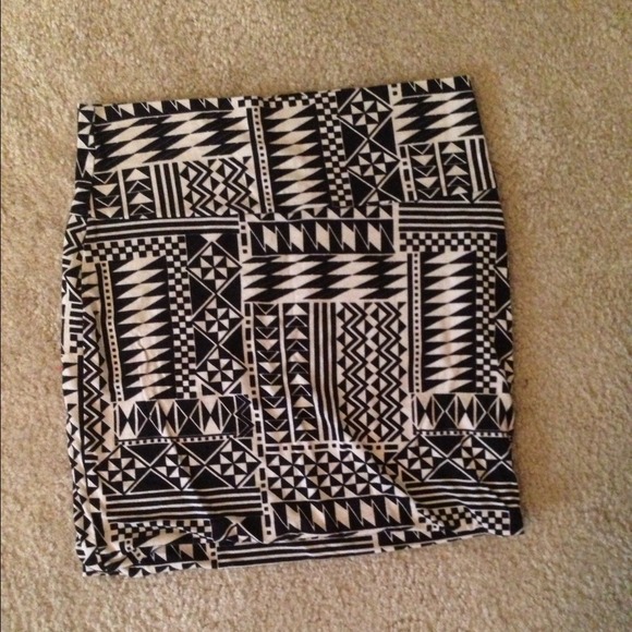 Black & white print mini - Picture 3 of 3