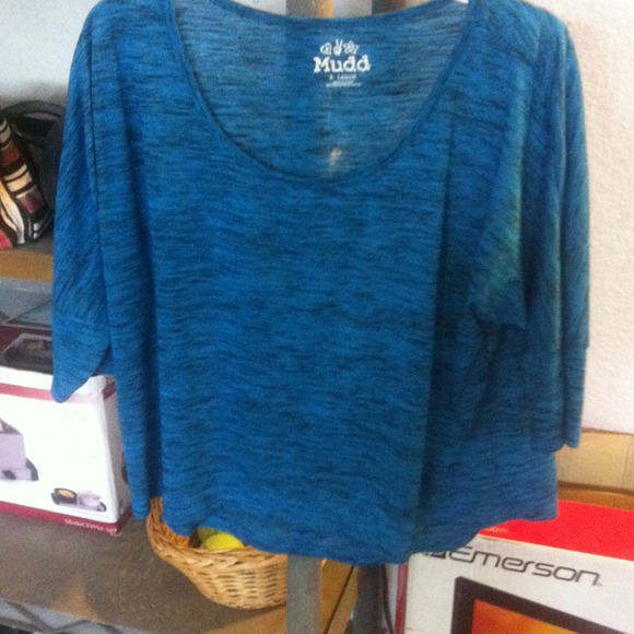 Blue crop top - Picture 2 of 4