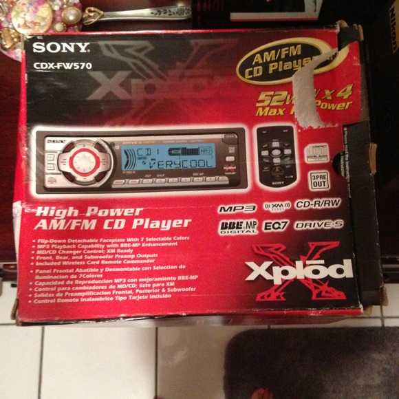AM/FM CD Player