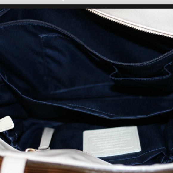 Extra Large Coach Patent Stitch Diaper Bag White - Picture 2 of 4