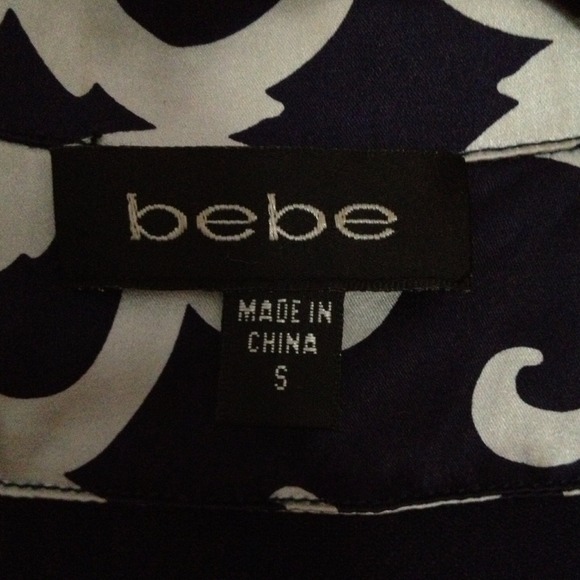 BeBe Patterned Blouse - Picture 4 of 4