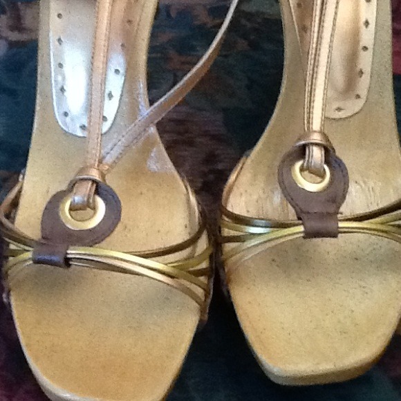 BCBG - Picture 4 of 4