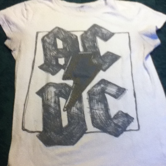 ❌SOLD❌ACDC white T-Shirt