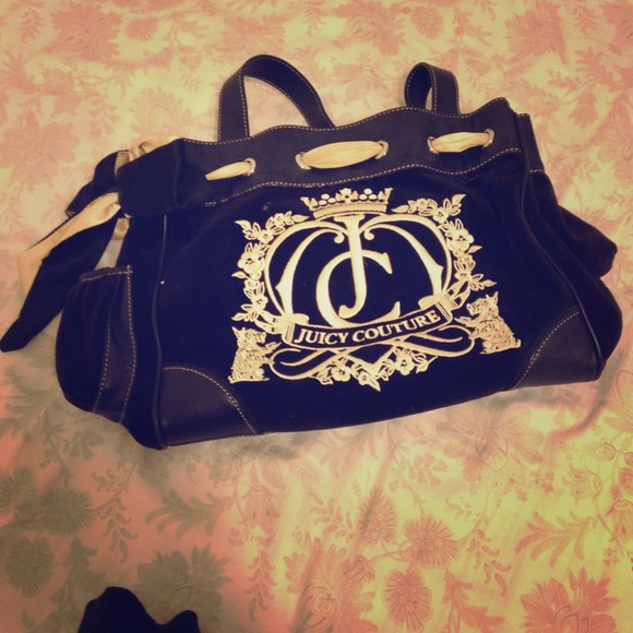ON HOLD Juicy Purse Gently Used