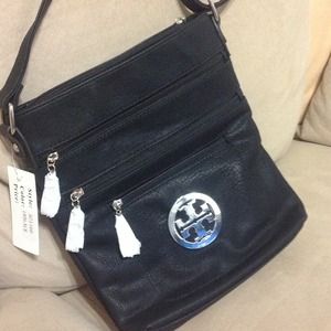 Crossbody tory burch