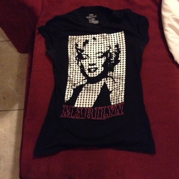 Marilyn Monroe tee - Picture 2 of 3
