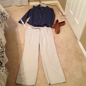 😄SOLD! Eddie Bauer Khaki Pants size 8