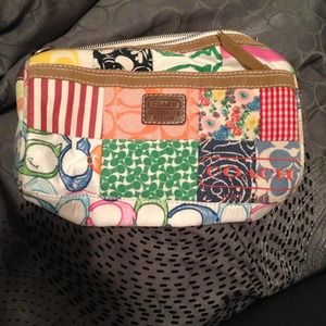 👛Large Coach Makeup Bag💄