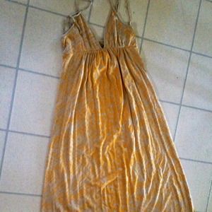 Long Hurley dress gods condition !