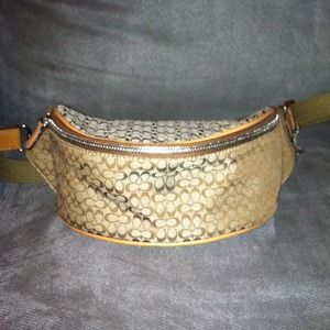 Beige/brown logo waist bag (NO TRADES)