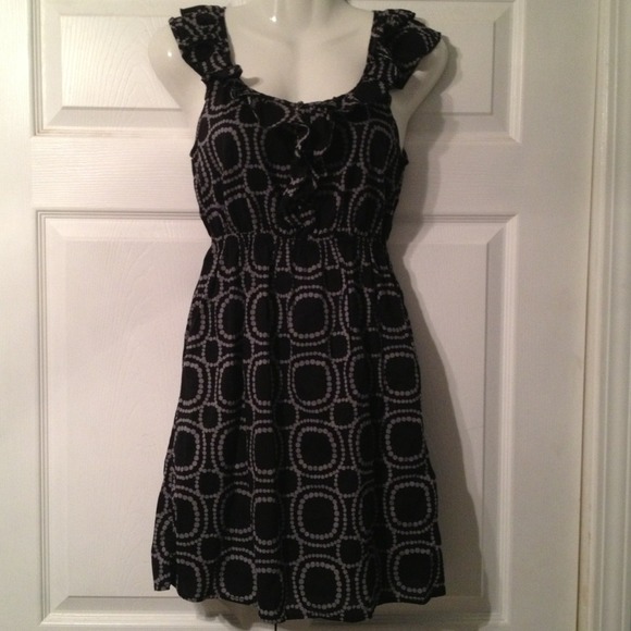 ❌SOLD on eBay❌ Old Navy Black & Gray Dress XS