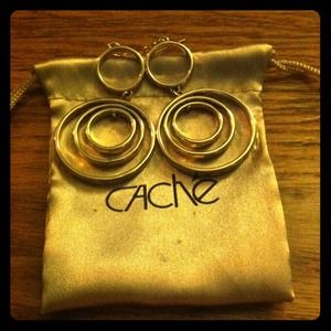 Cachè earrings