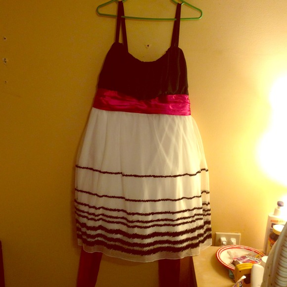 Bundle - Apt 9 XL & pink/white/black 3X