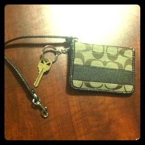 Coach ID wallet