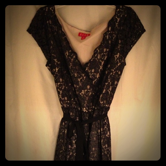 Gorgeous Black/Nude lace dress