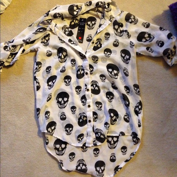 White Skull blouse