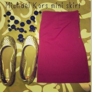 ❌SOLD❌Michael Kors mini in peony color