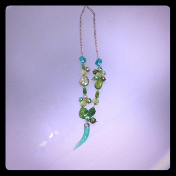 Beautiful necklace 💚