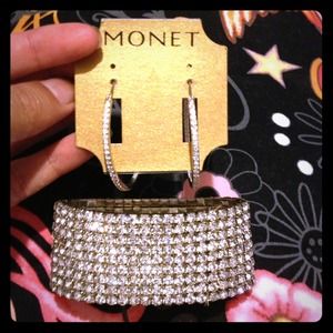 NEW Sparkling Stone Earrings and Bracelet