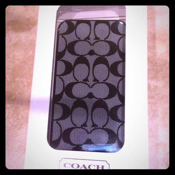 2 Coach iPhone 5 cases for @ramiro0928