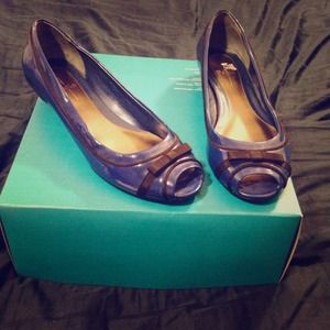 Adorable Navy Patent Leather Ballet Flats