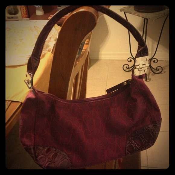 NY&Co. Small Raspberry Purse