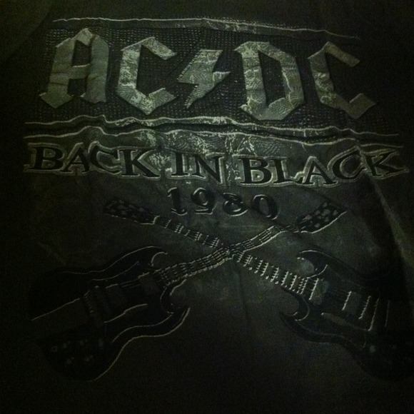 Men's tshirt