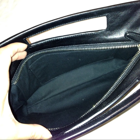 ❌SOLD❌Coach Legacy Basket clutch - Picture 3 of 4