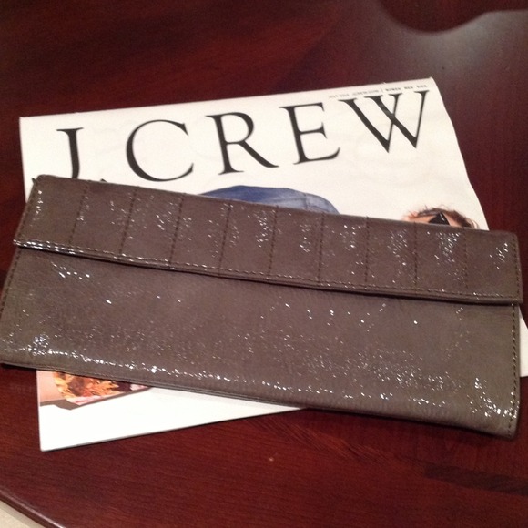 RES for @nadin25! JCREW patent leather clutch