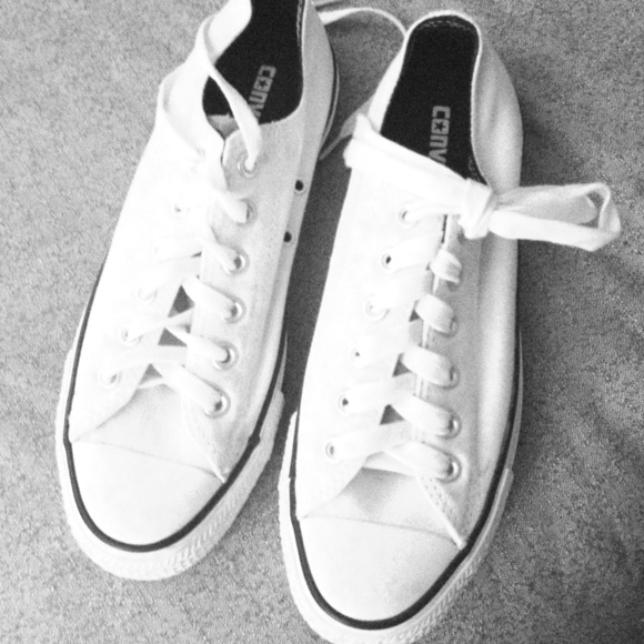 WHITE CONVERSE