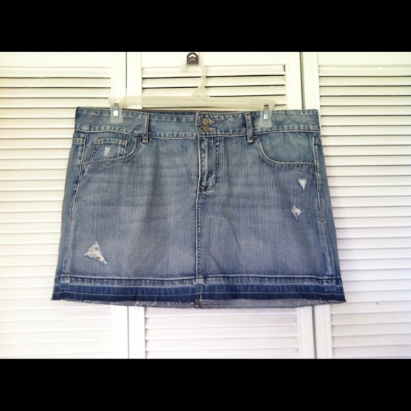 Dresses & Skirts - 💙NWOT💙 OLD NAVY DENIM SKIRT