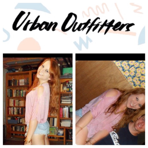 Urban Outfitters Tops - RESERVED Urban outfitters pink top