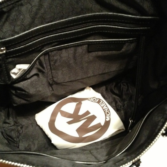 ⚡⚡SOLD👏👏👏 - Picture 3 of 4