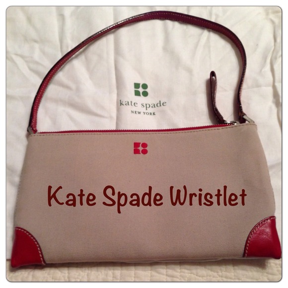 Kate Spade Wristlet💥SOLD💥