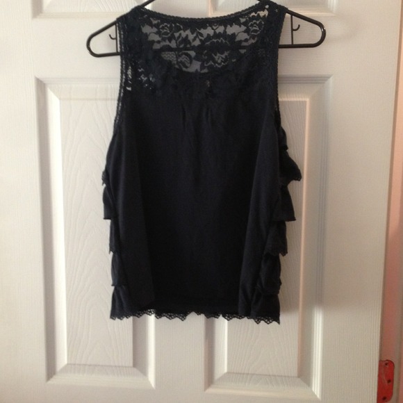 Top - Picture 2 of 2