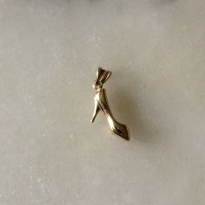 10k italy gold pendant