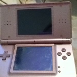 Nintendo ds with charger