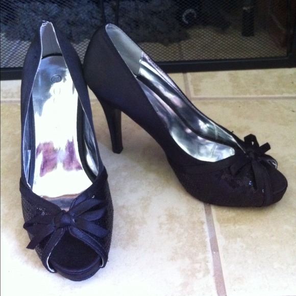 Black heels