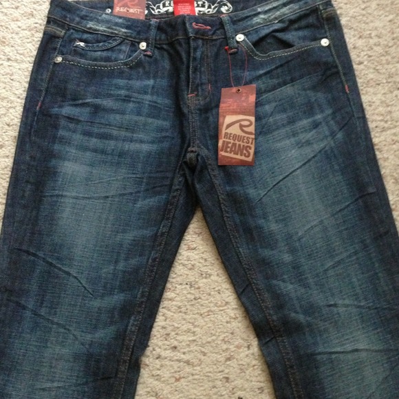 Request Jeans