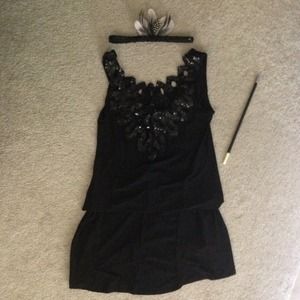 1920s Flapper Girl/Gatsby Costume + accessories