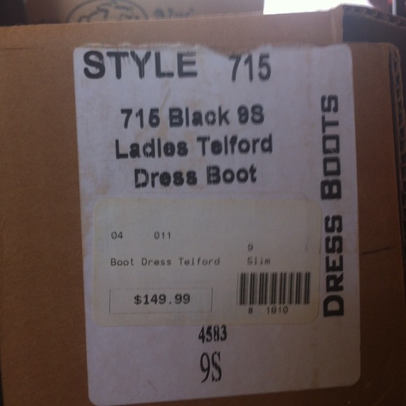 Dress boot - Picture 3 of 3