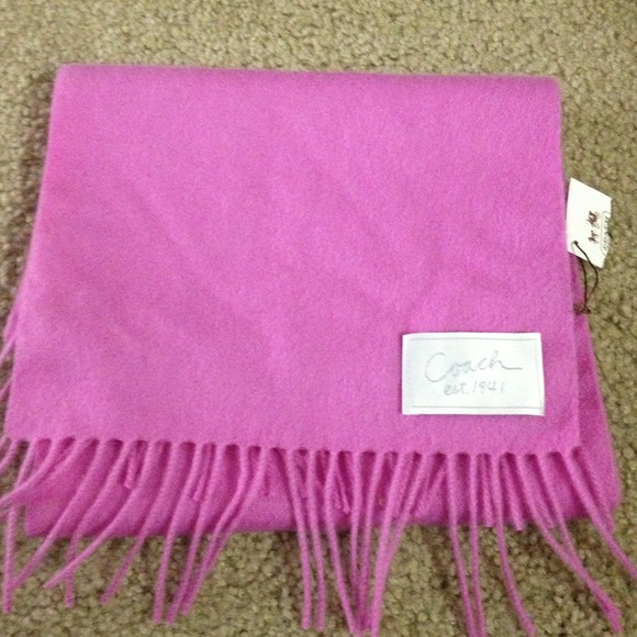 Authentic Coach wool/cashmere scarf