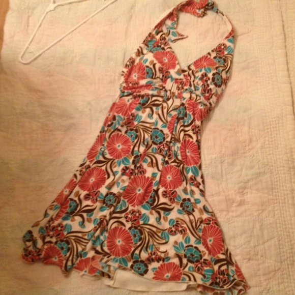 Stunning halter dress Size Large